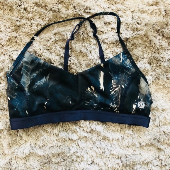 lululemon athletica Tops - Lululemon sports bra